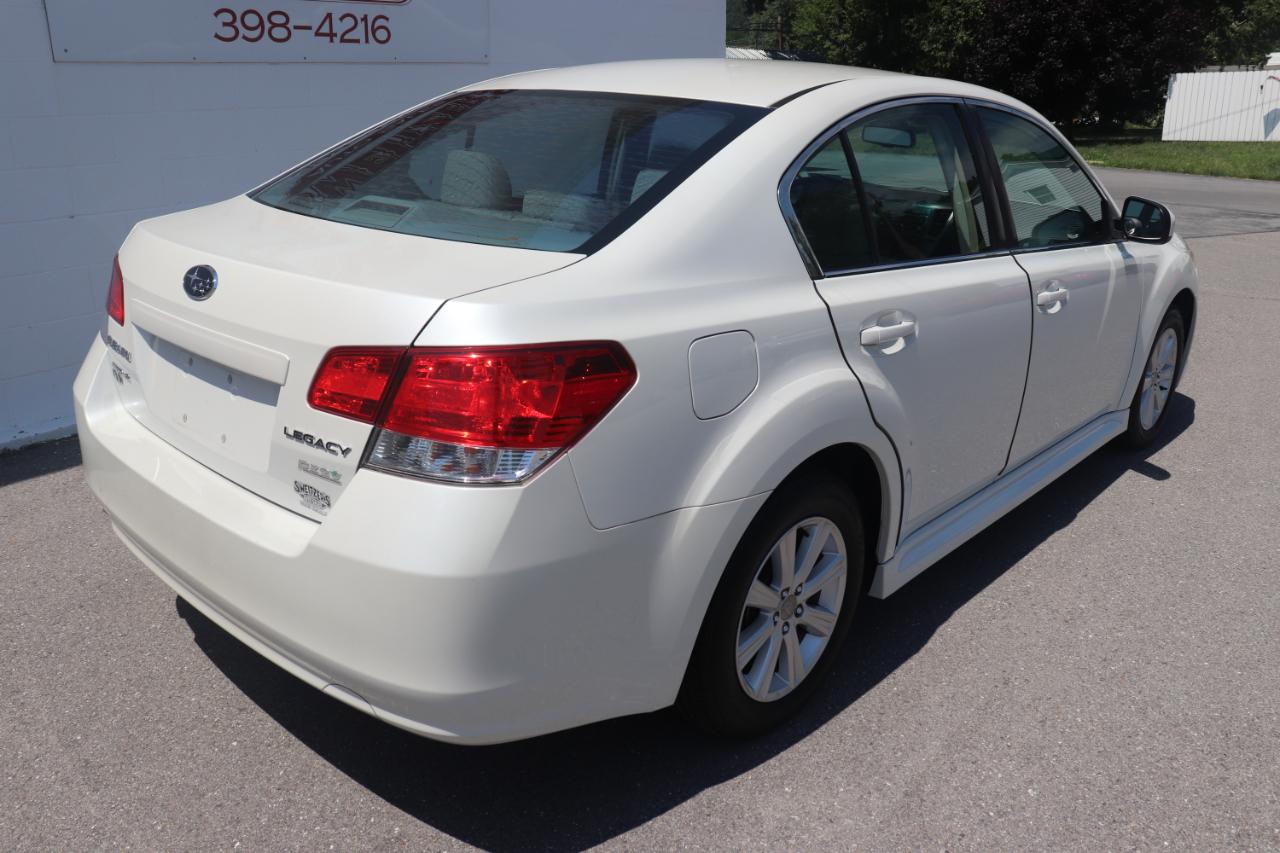 Subaru Legacy 4dr Sdn H4 Auto 2.5i Prem AWP 2011