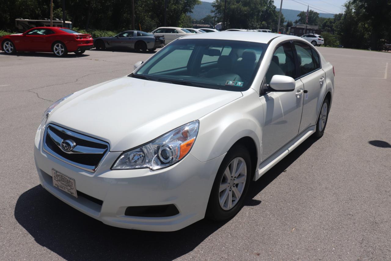 Subaru Legacy 4dr Sdn H4 Auto 2.5i Prem AWP 2011