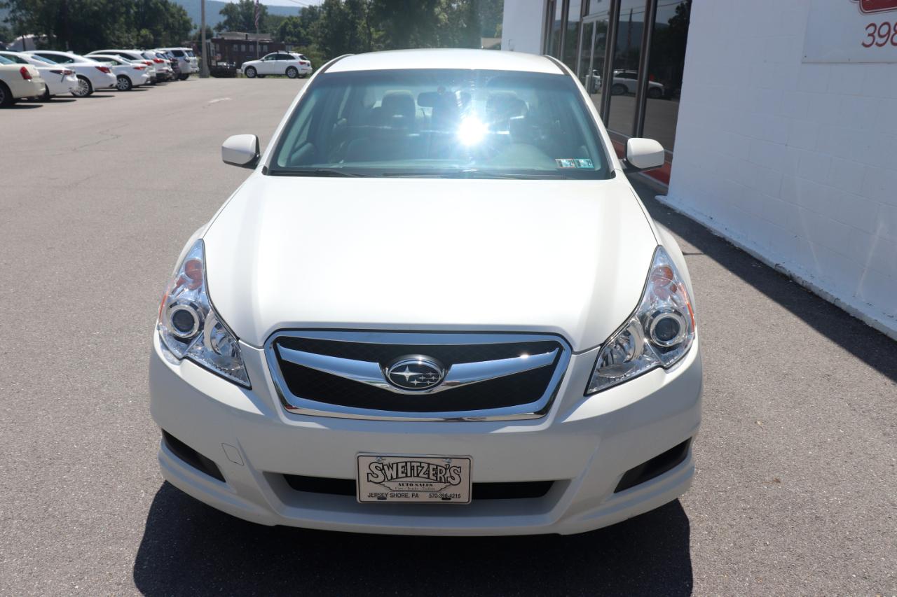 Subaru Legacy 4dr Sdn H4 Auto 2.5i Prem AWP 2011