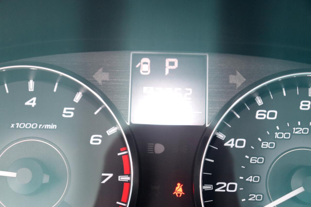Subaru Legacy 4dr Sdn H4 Auto 2.5i Prem AWP 2011