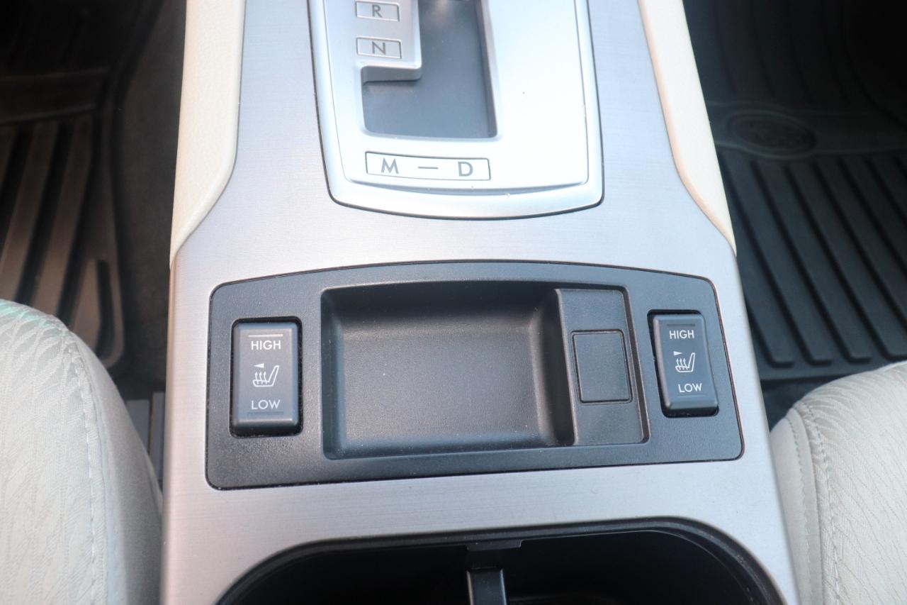 Subaru Legacy 4dr Sdn H4 Auto 2.5i Prem AWP 2011