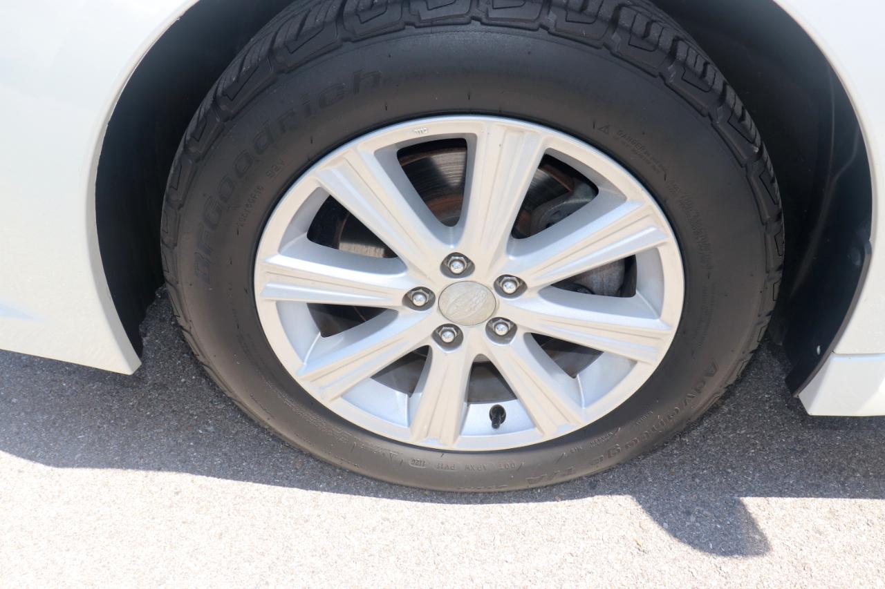 Subaru Legacy 4dr Sdn H4 Auto 2.5i Prem AWP 2011
