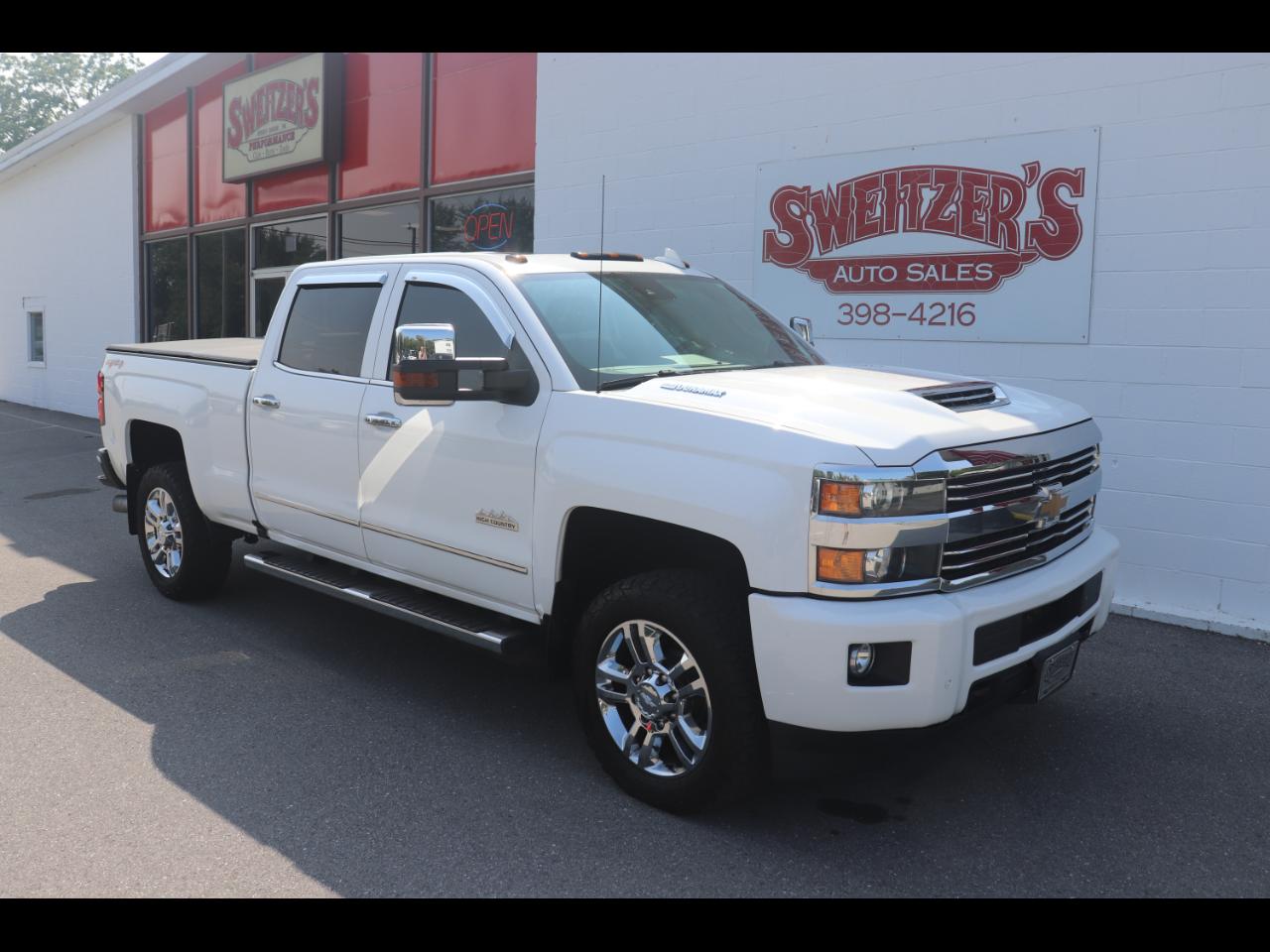Chevrolet Silverado 2500HD 4WD Crew Cab 153.7" High Country 2017