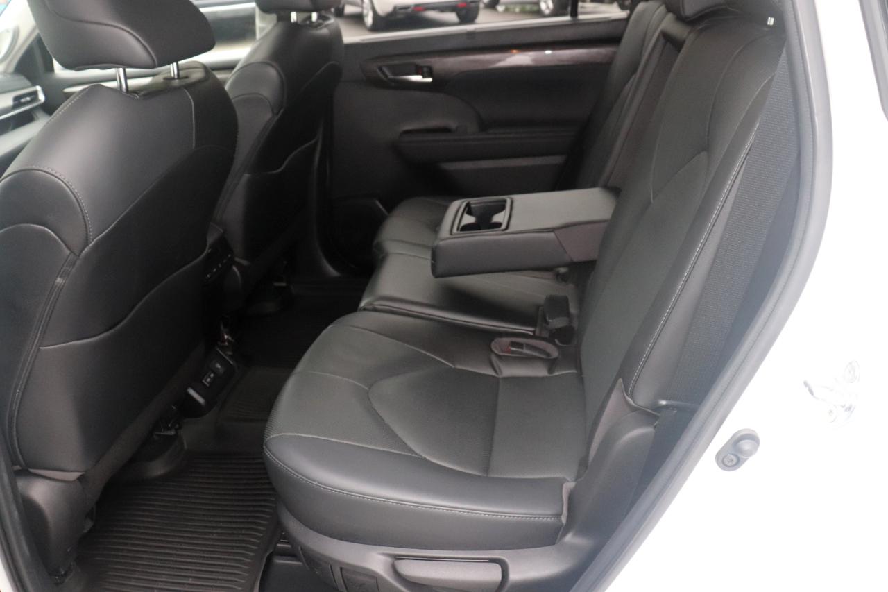 Toyota Highlander Limited AWD (Natl) 2023