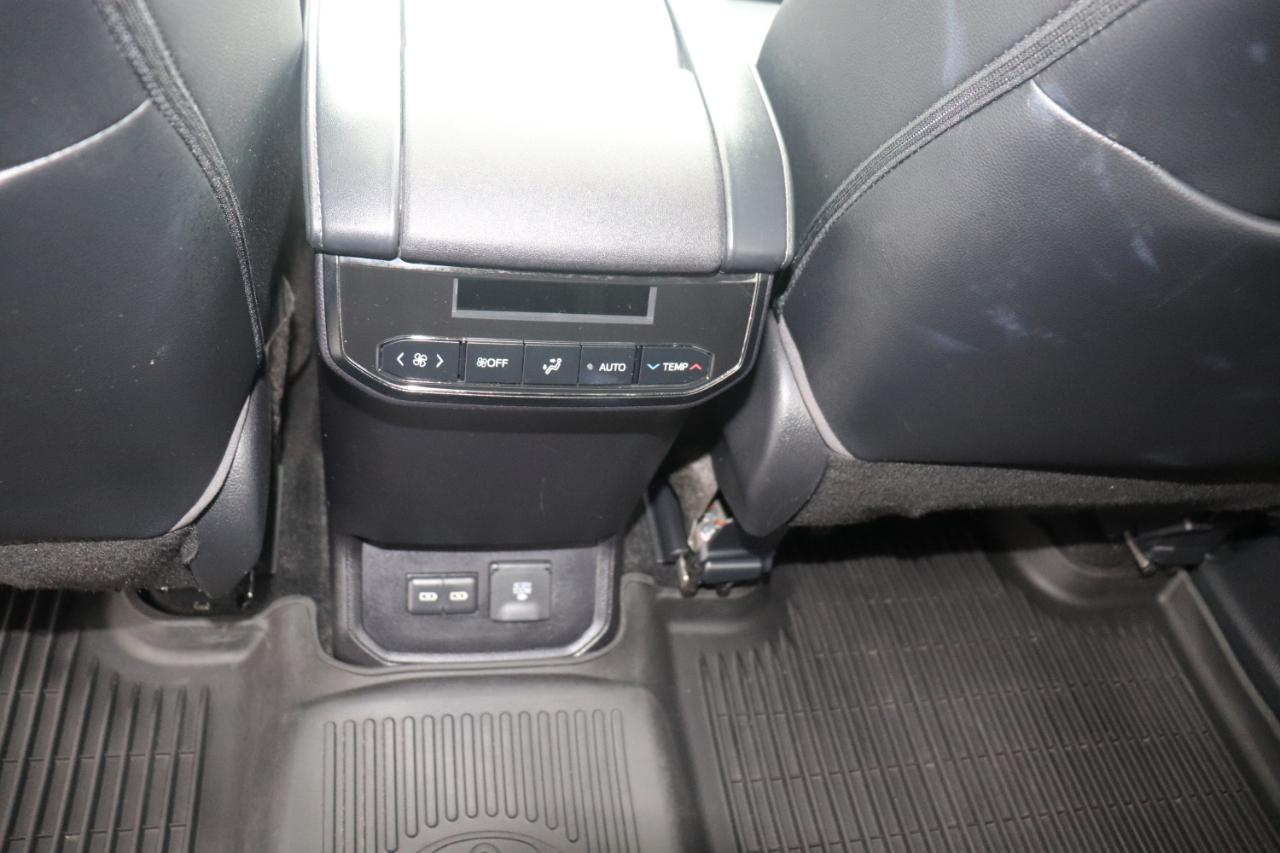 Toyota Highlander Limited AWD (Natl) 2023