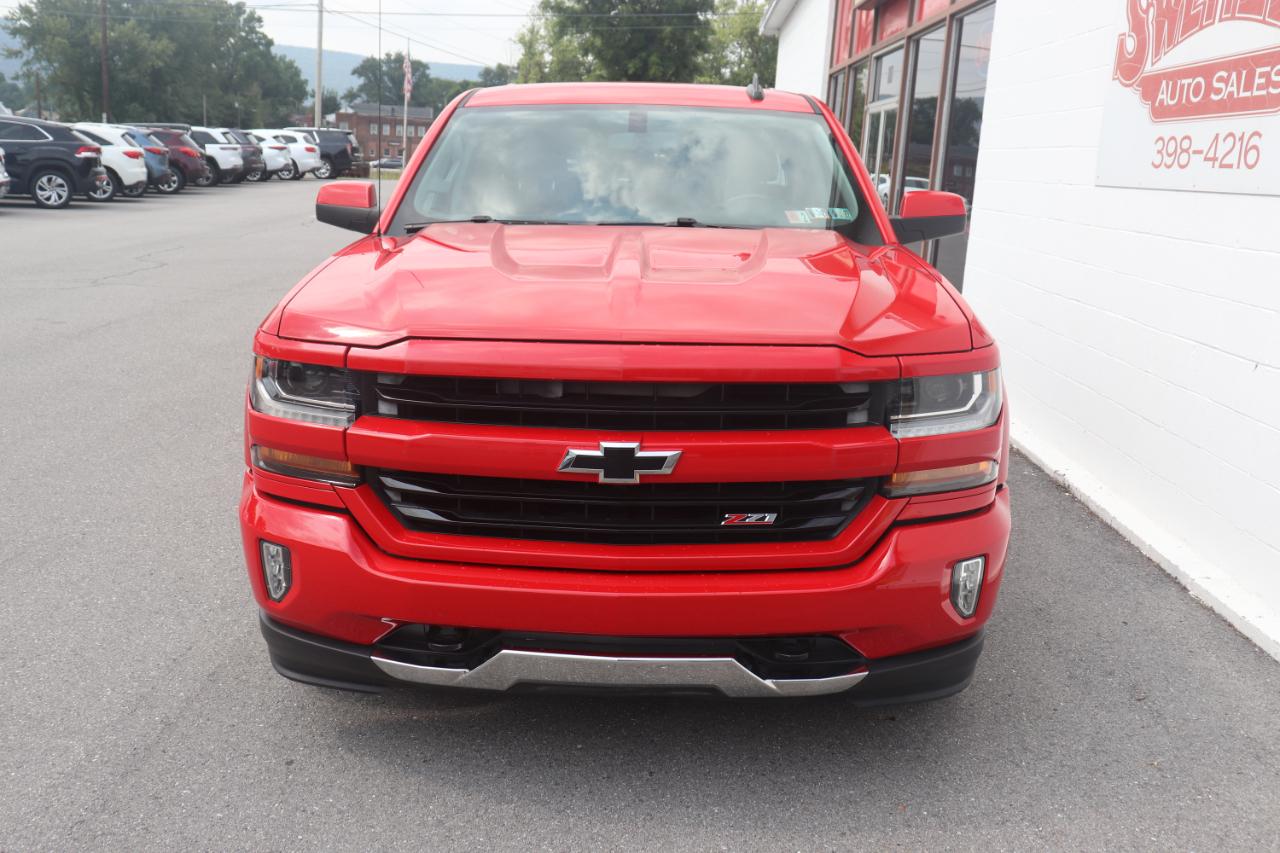 Chevrolet Silverado 1500 4WD Crew Cab 143.5" LT w/2LT 2017