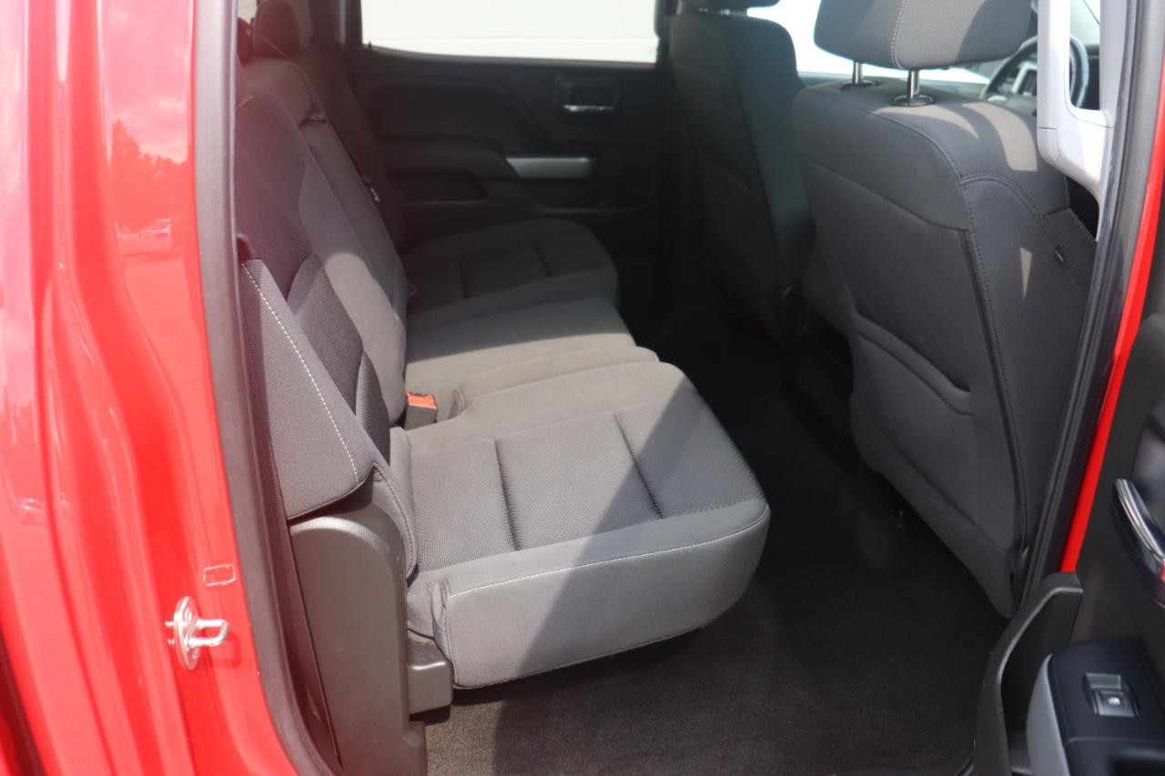 Chevrolet Silverado 1500 4WD Crew Cab 143.5" LT w/2LT 2017