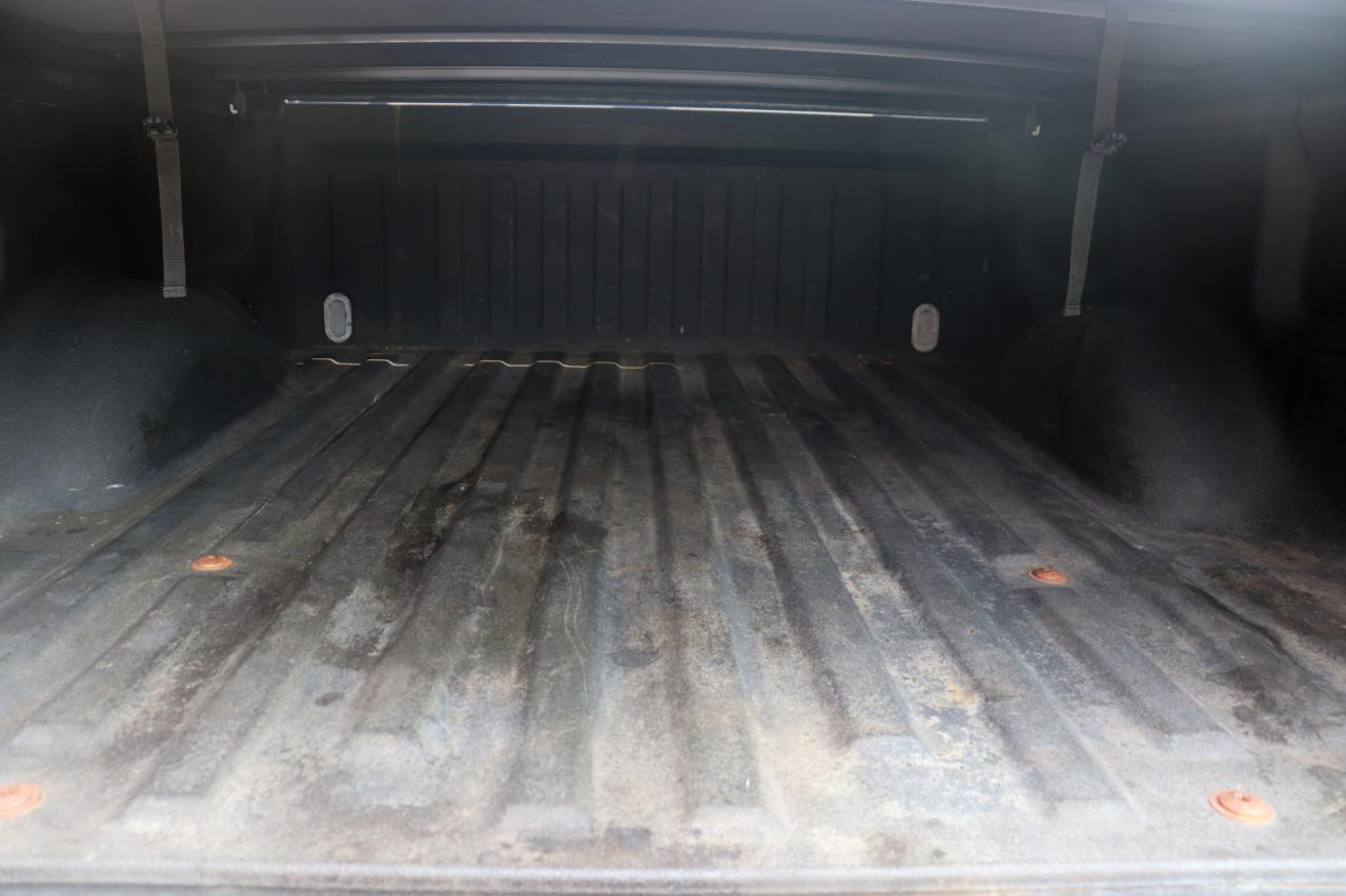 Ford F-150 4WD SuperCrew 145" Platinum 2012