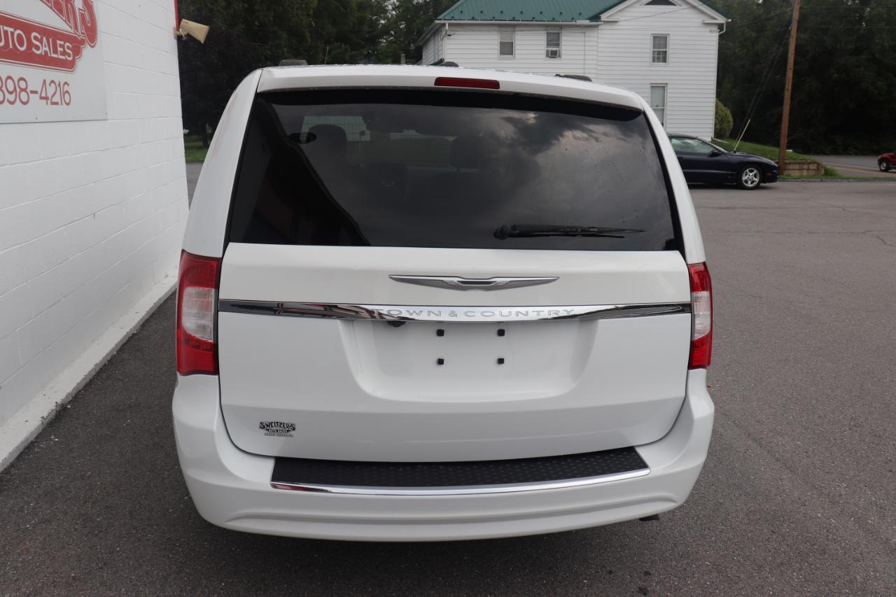 Chrysler Town & Country 4dr Wgn Touring 2016