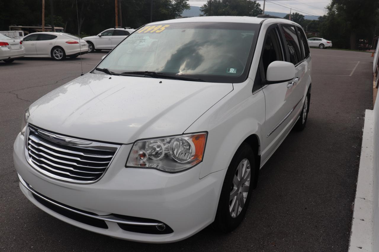 Chrysler Town & Country 4dr Wgn Touring 2016