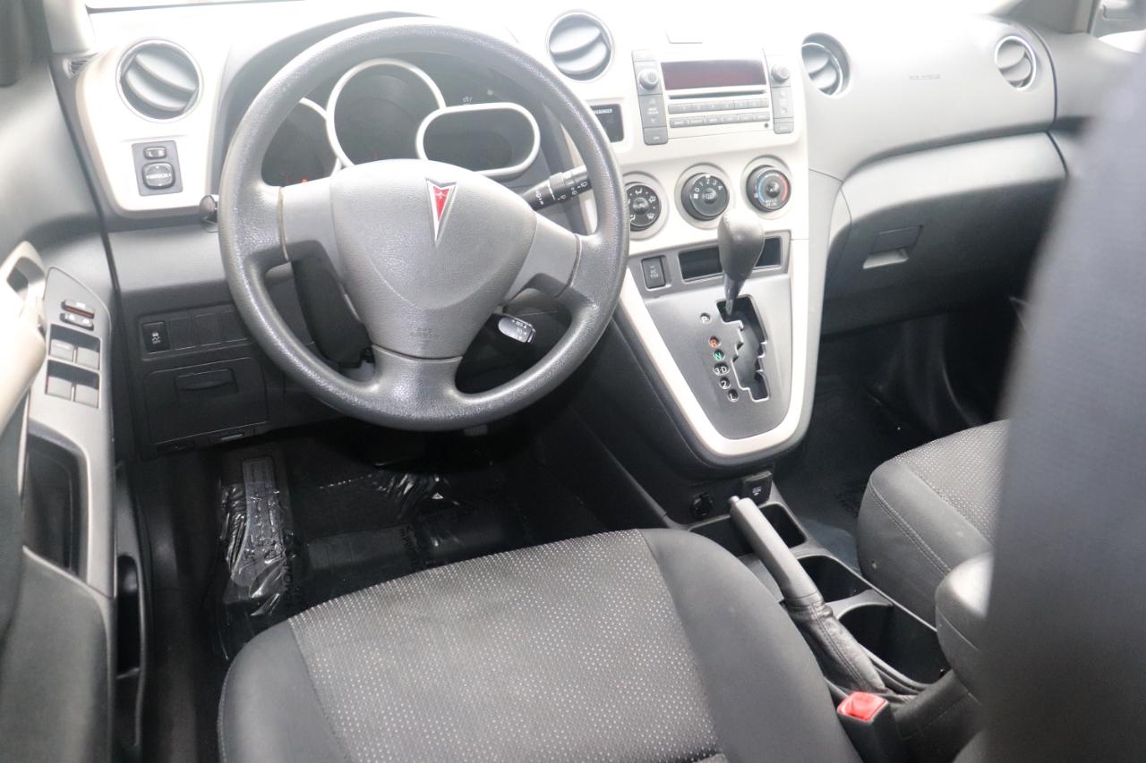 Pontiac Vibe 4dr HB AWD 2009