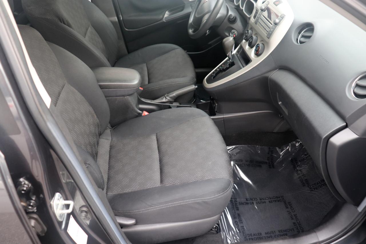 Pontiac Vibe 4dr HB AWD 2009