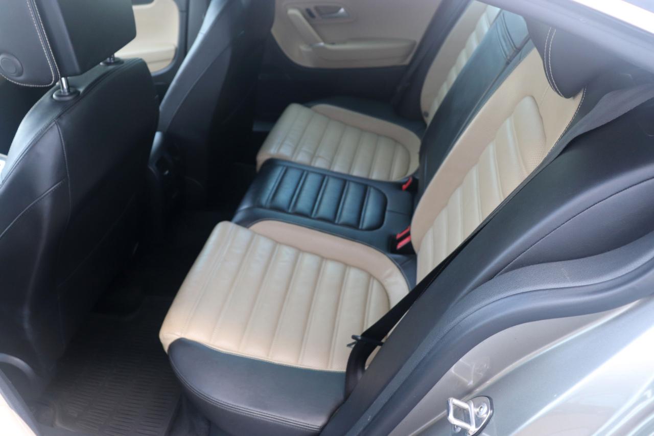Volkswagen CC 4dr Sdn VR6 Executive 4Motion 2013