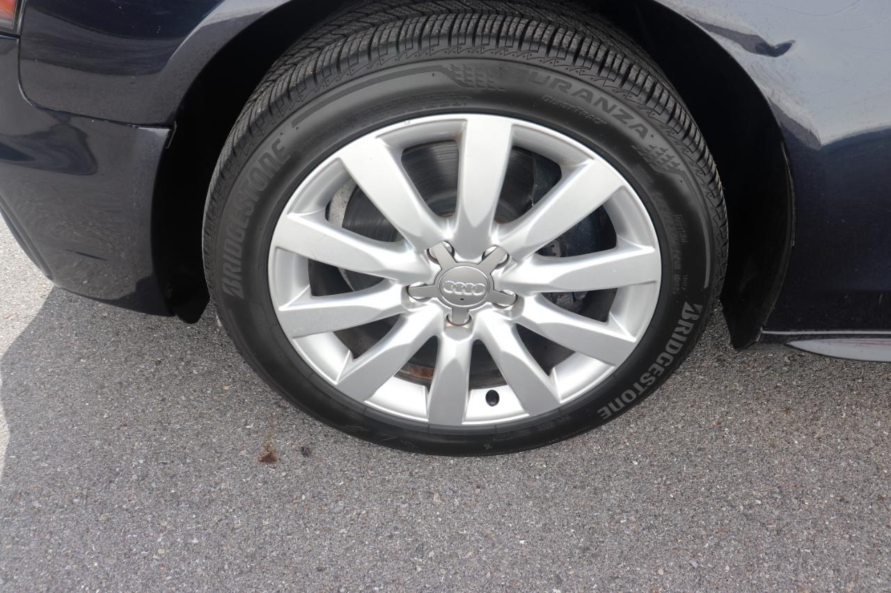 Audi A4 4dr Sdn Auto quattro 2.0T Premium 2015