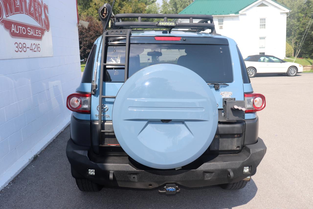 Toyota FJ Cruiser 4WD 4dr Man (Natl) 2014