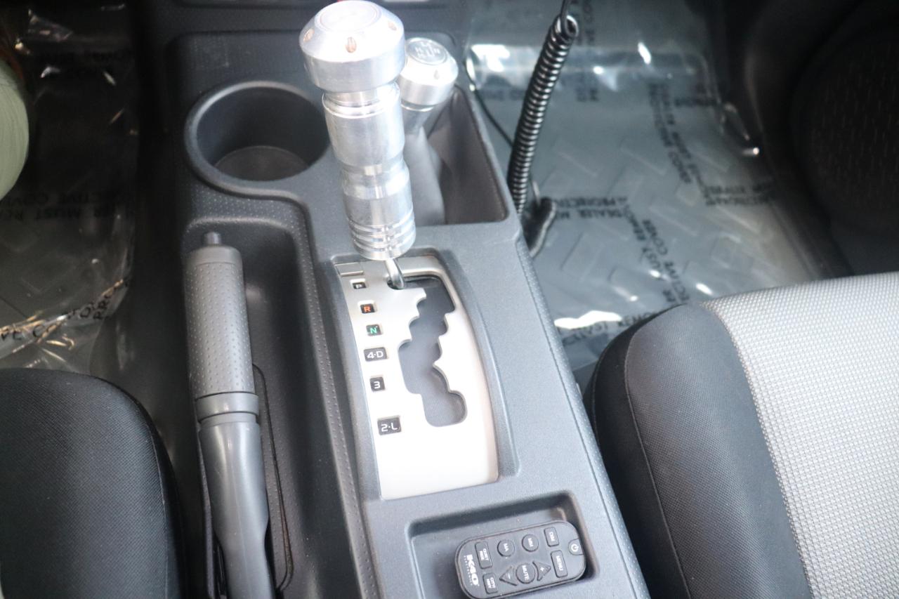 Toyota FJ Cruiser 4WD 4dr Man (Natl) 2014