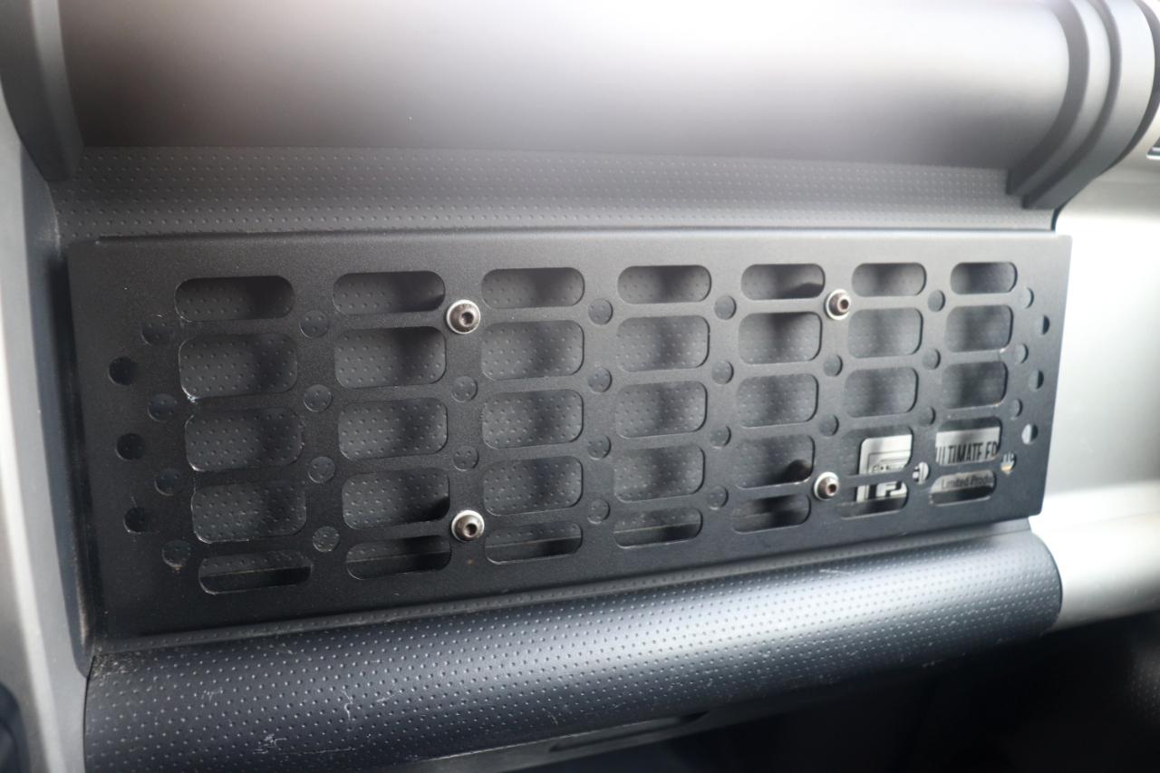 Toyota FJ Cruiser 4WD 4dr Man (Natl) 2014