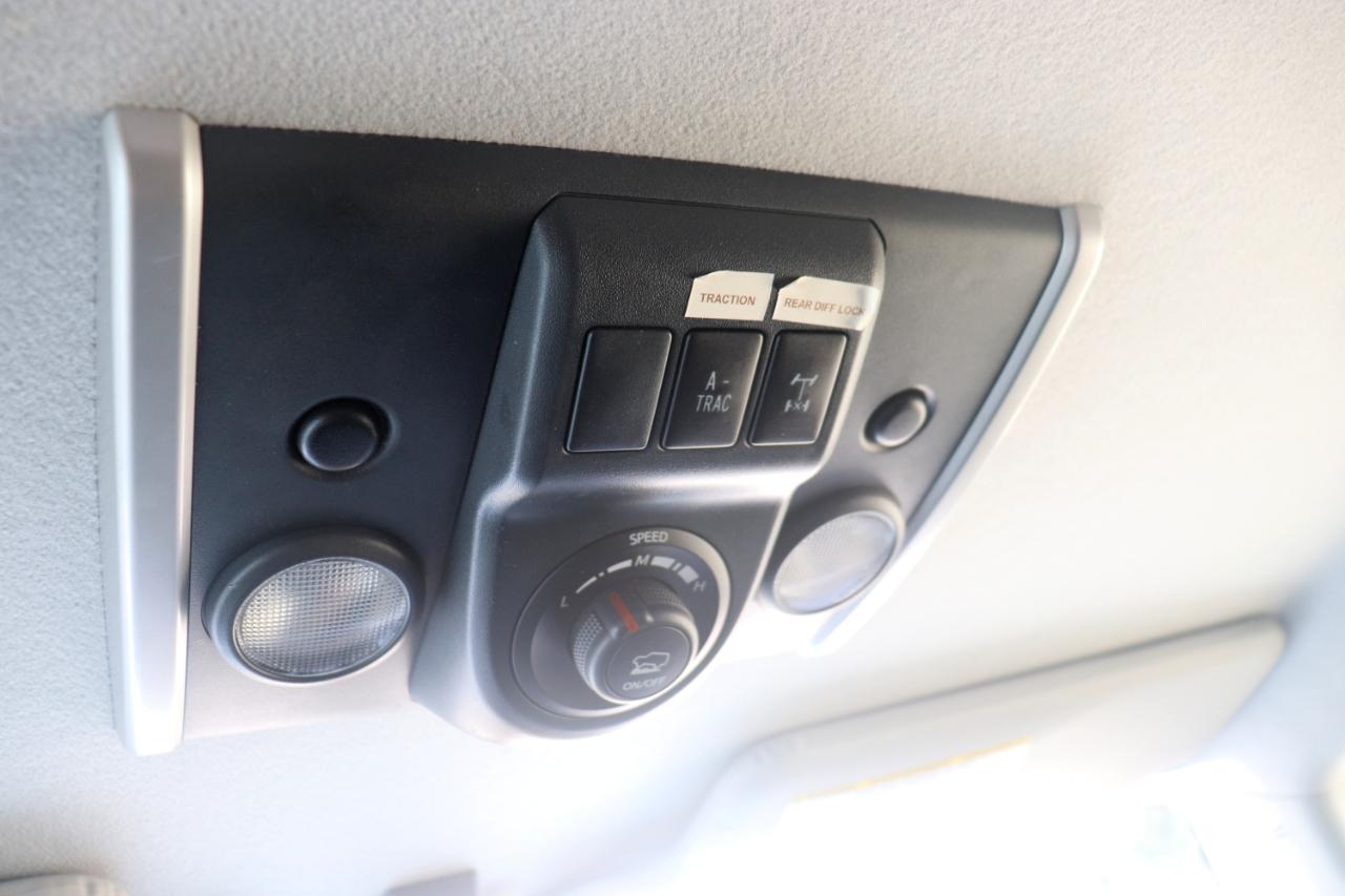Toyota FJ Cruiser 4WD 4dr Man (Natl) 2014
