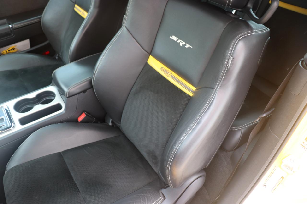 Dodge Challenger 2dr Cpe Yellow Jacket 2012