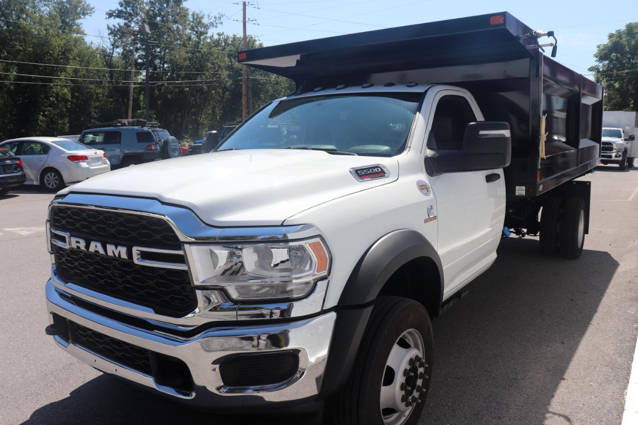 RAM 5500 Chassis Cab Tradesman 4x2 Reg Cab 120" CA 204.5" WB 2024