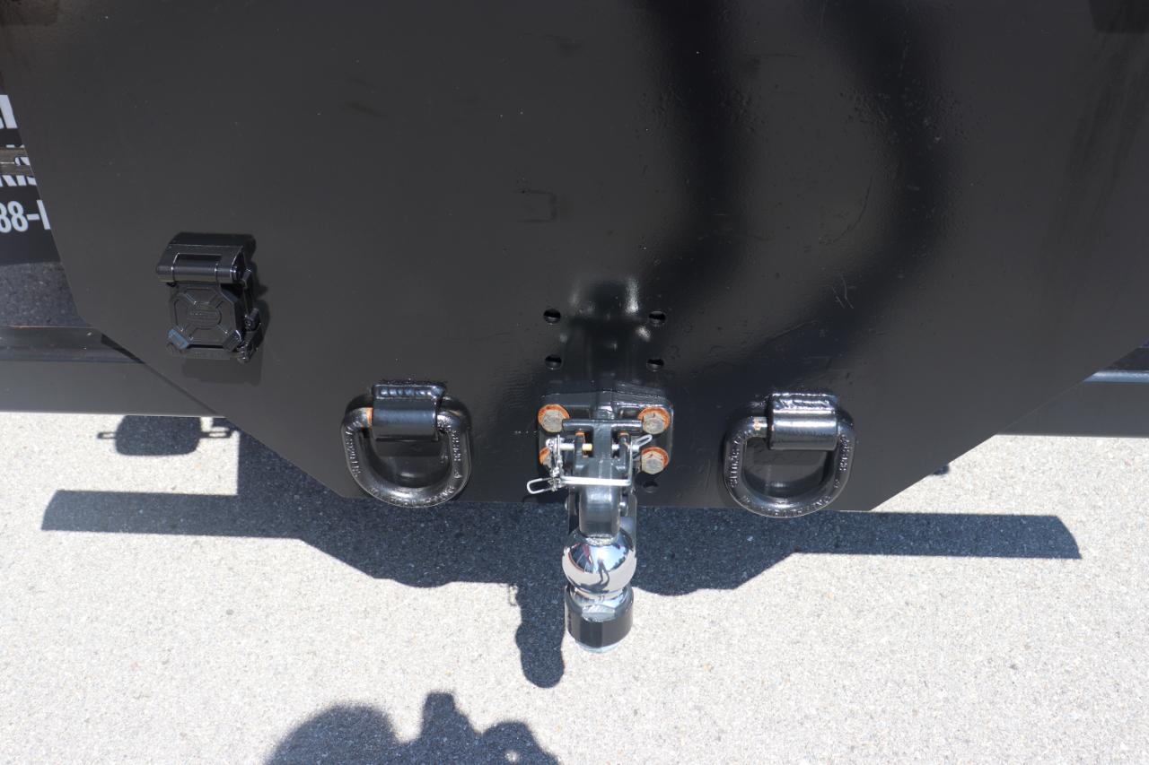 RAM 5500 Chassis Cab Tradesman 4x2 Reg Cab 120" CA 204.5" WB 2024