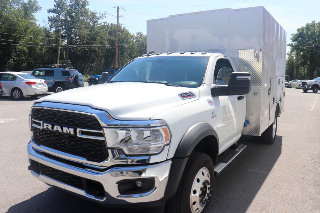RAM 5500 Chassis Cab Tradesman 4x4 Reg Cab 84" CA 168.5" WB 2024