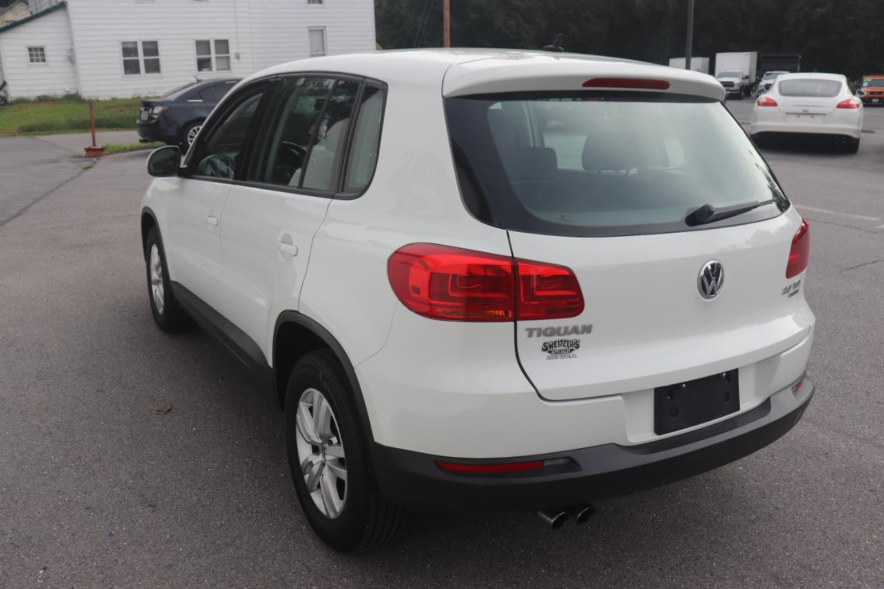 Volkswagen Tiguan 4MOTION 4dr Auto S 2014