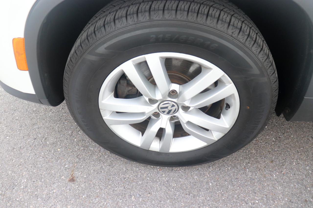 Volkswagen Tiguan 4MOTION 4dr Auto S 2014