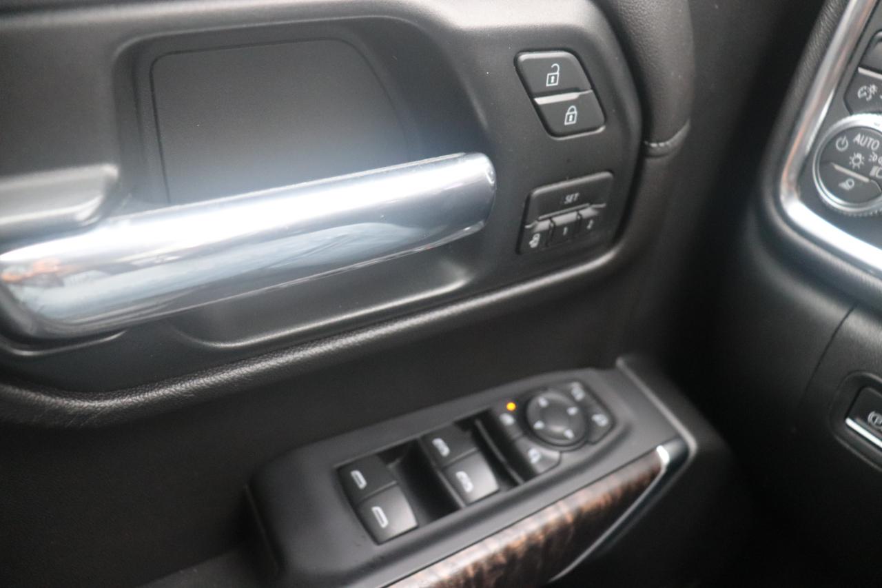 GMC Sierra 1500 4WD Crew Cab 147" Denali 2019
