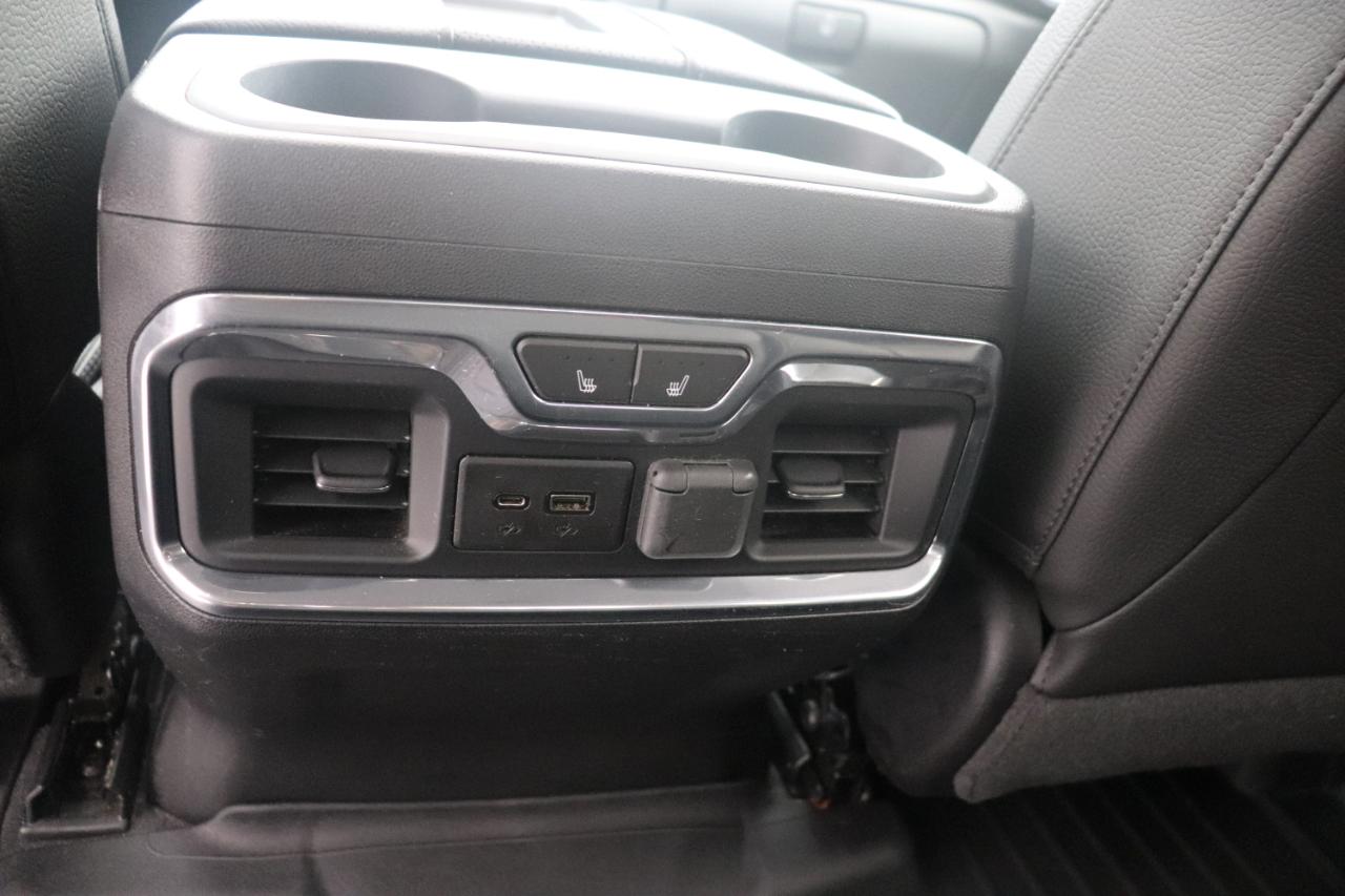 GMC Sierra 1500 4WD Crew Cab 147" Denali 2019