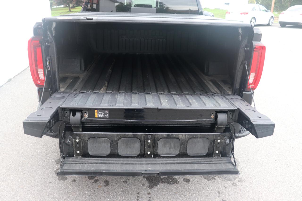 GMC Sierra 1500 4WD Crew Cab 147" Denali 2019