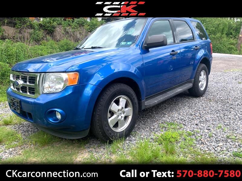 Ford Escape XLT 4WD 2011