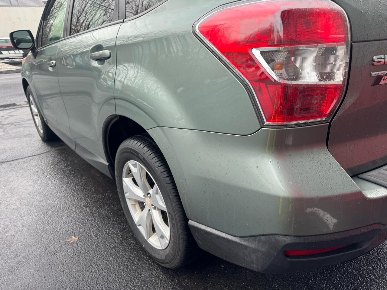 Subaru Forester 2.5i Premium PZEV CVT 2016