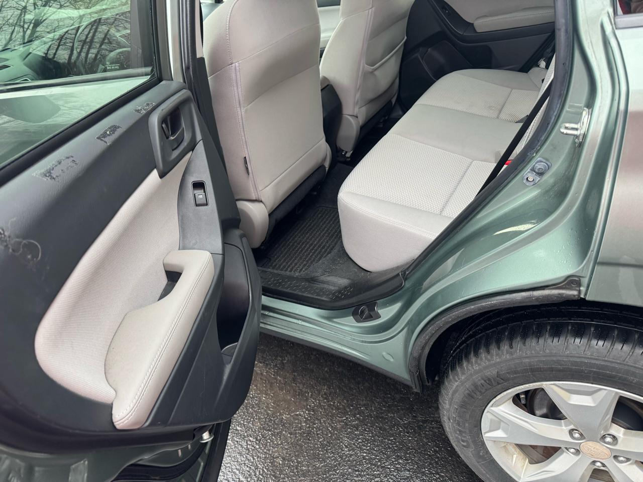 Subaru Forester 2.5i Premium PZEV CVT 2016