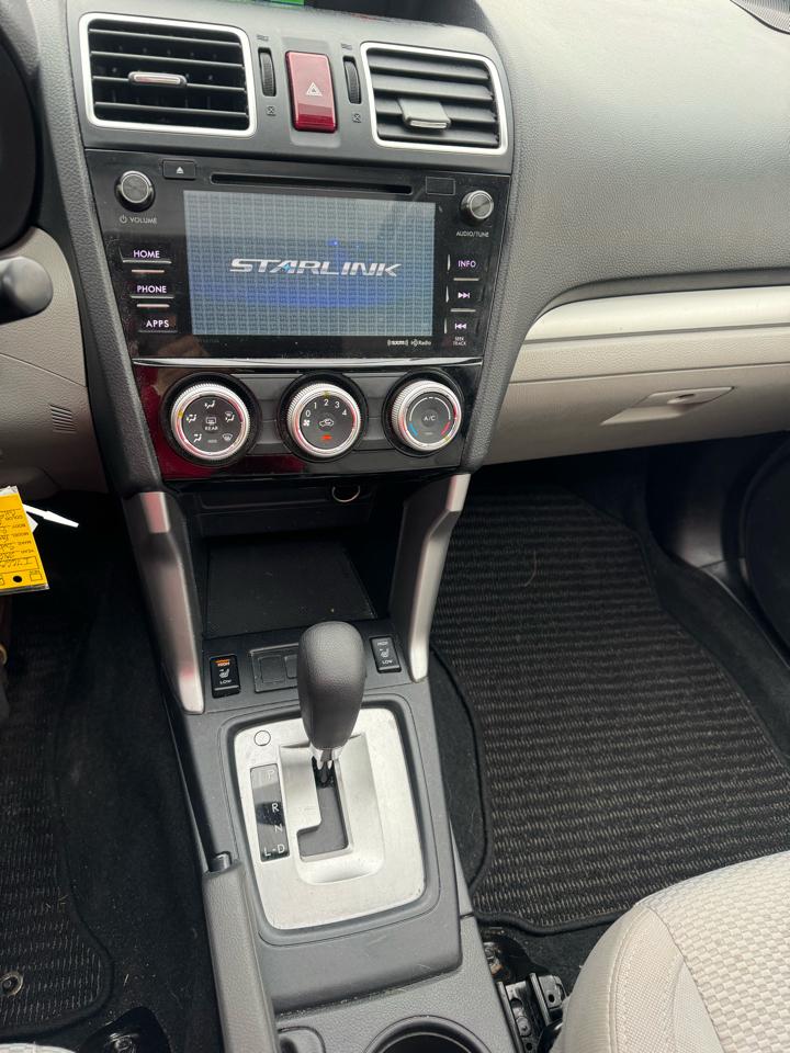 Subaru Forester 2.5i Premium PZEV CVT 2016