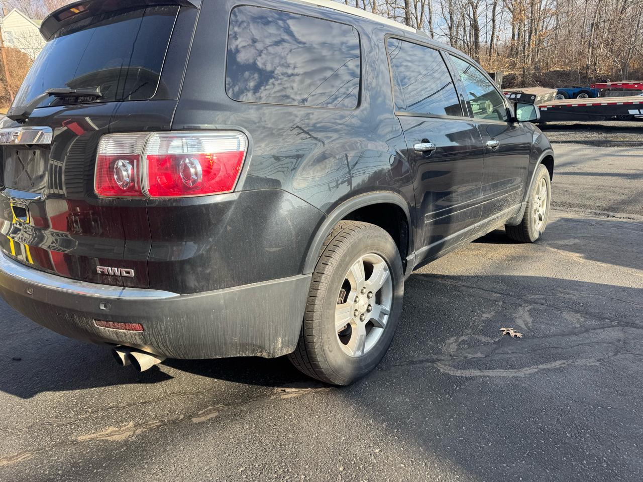 GMC Acadia SLE-2 AWD 2011
