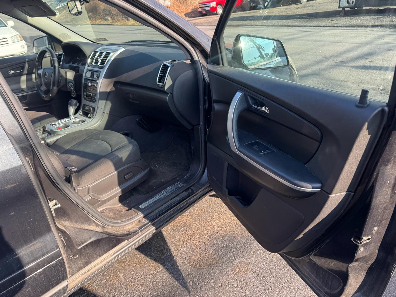 GMC Acadia SLE-2 AWD 2011