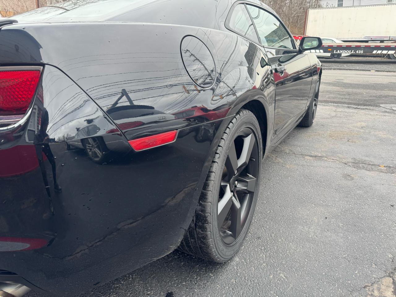 Chevrolet Camaro Coupe 1LT 2012