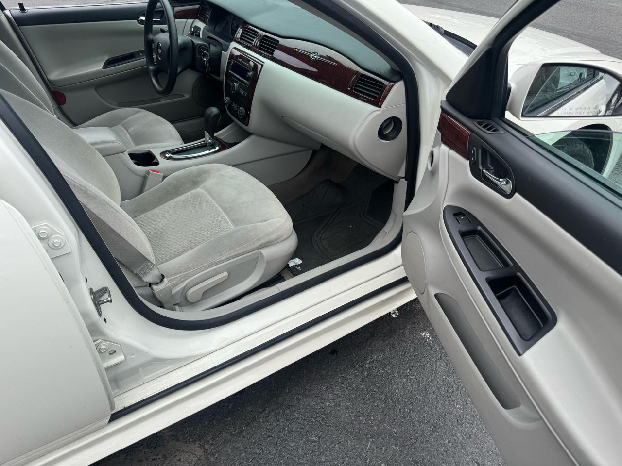 Chevrolet Impala LS 2009