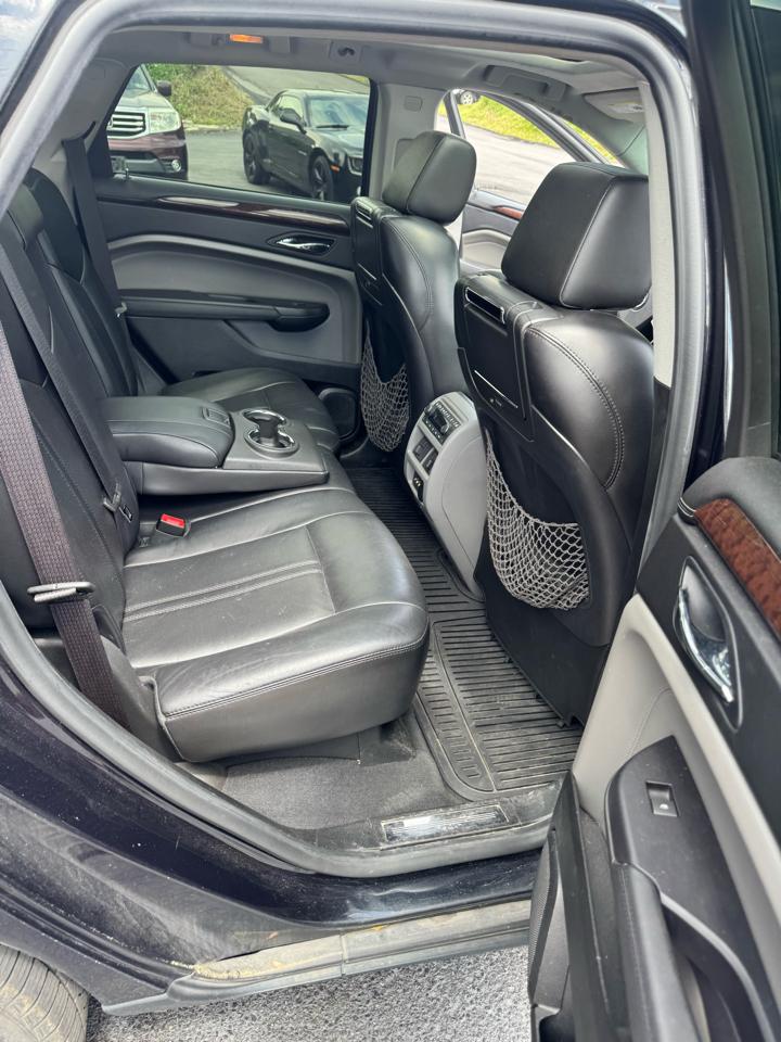 Cadillac SRX Premium Collection AWD 2011