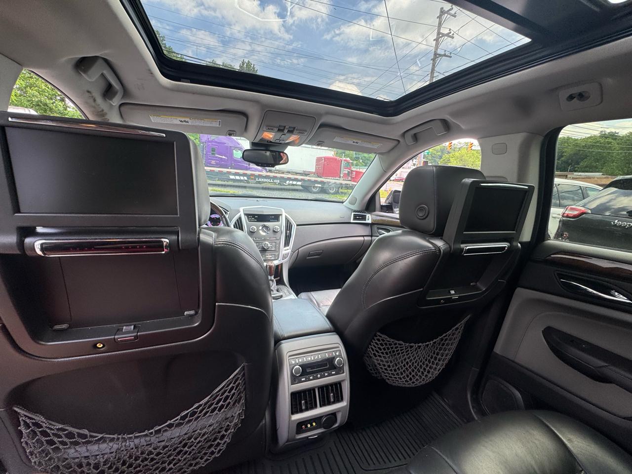 Cadillac SRX Premium Collection AWD 2011