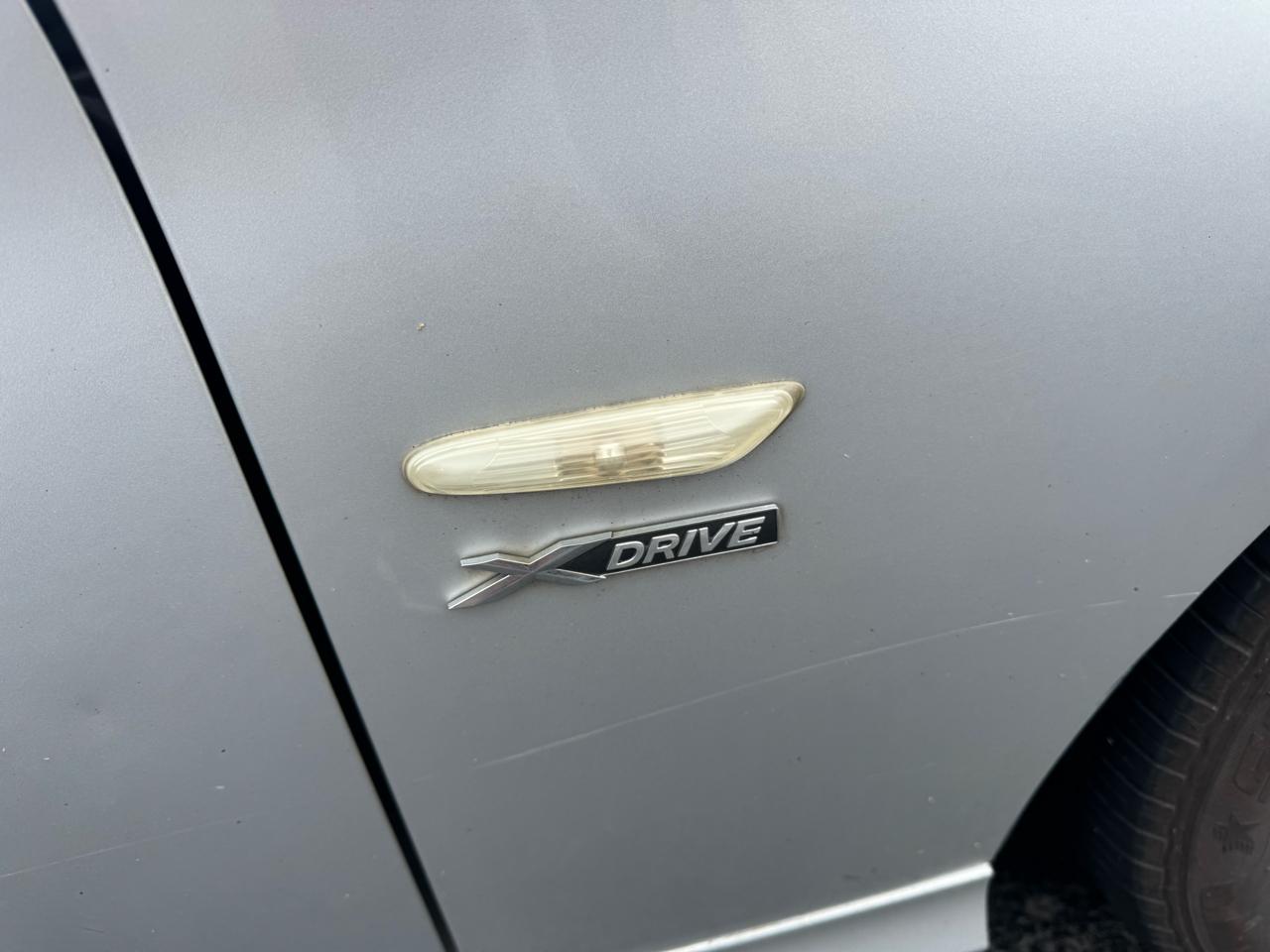 BMW 3-Series 328xi 2009