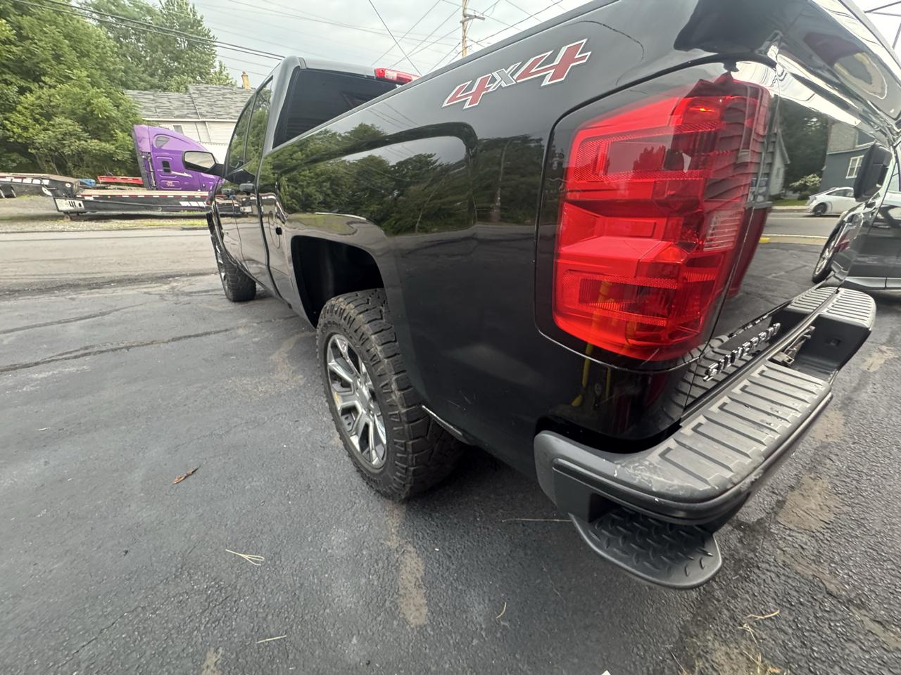 Chevrolet Silverado 1500 W/T Crew Cab 4WD 2015