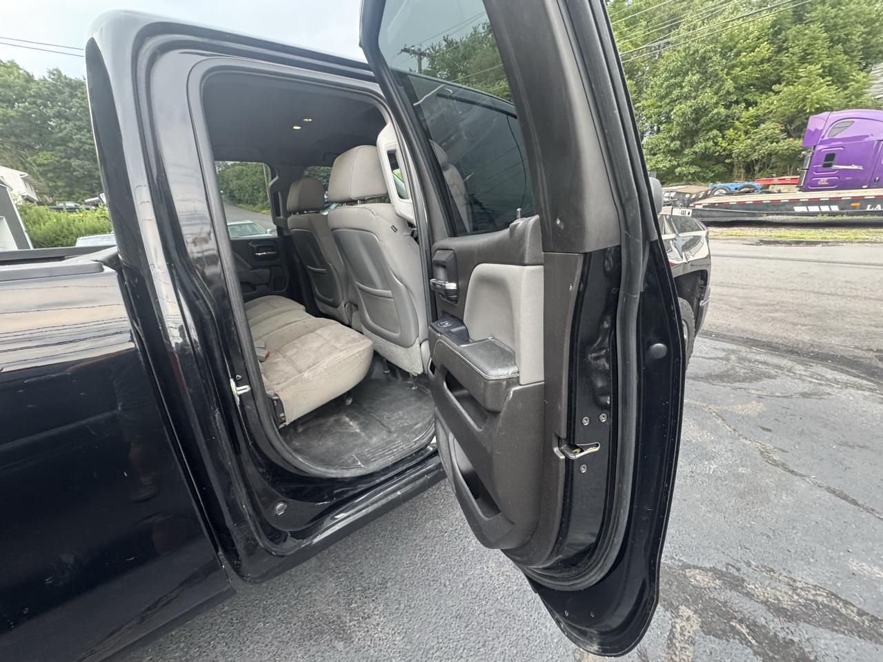 Chevrolet Silverado 1500 W/T Crew Cab 4WD 2015