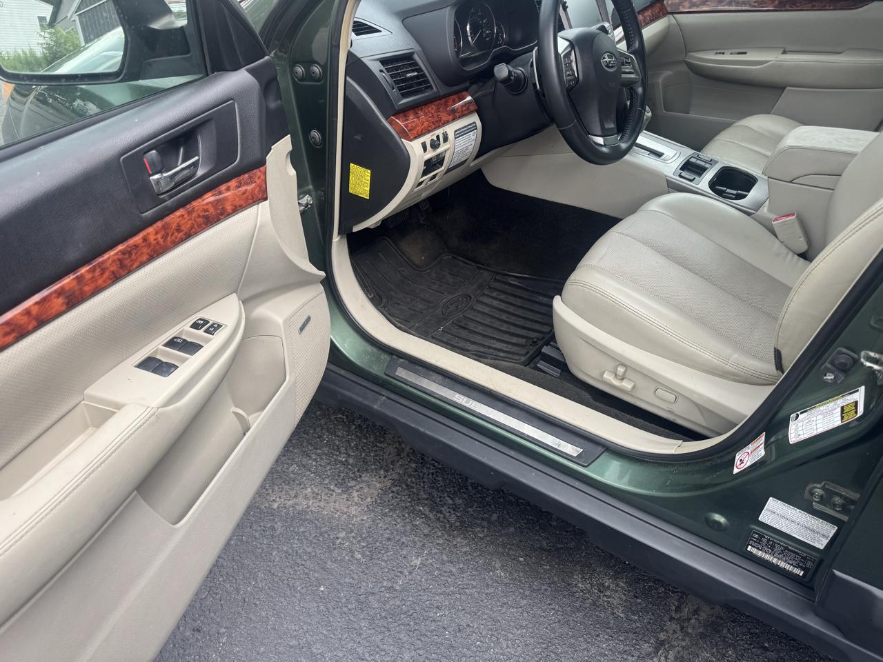 Subaru Legacy Wagon (Natl) Outback 2.5i Ltd Auto 2012