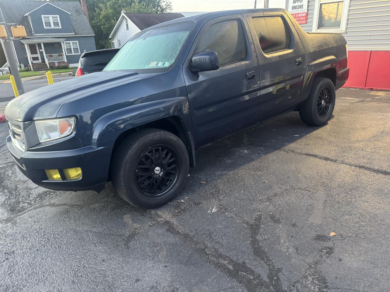 Honda Ridgeline RTL w/ Navigation 2011