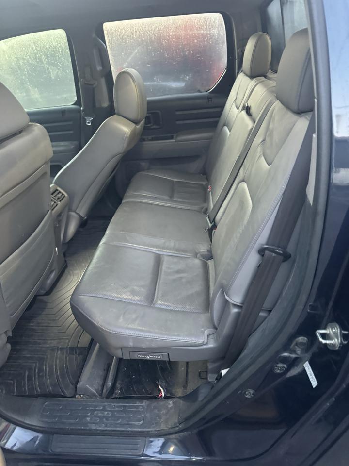 Honda Ridgeline RTL w/ Navigation 2011