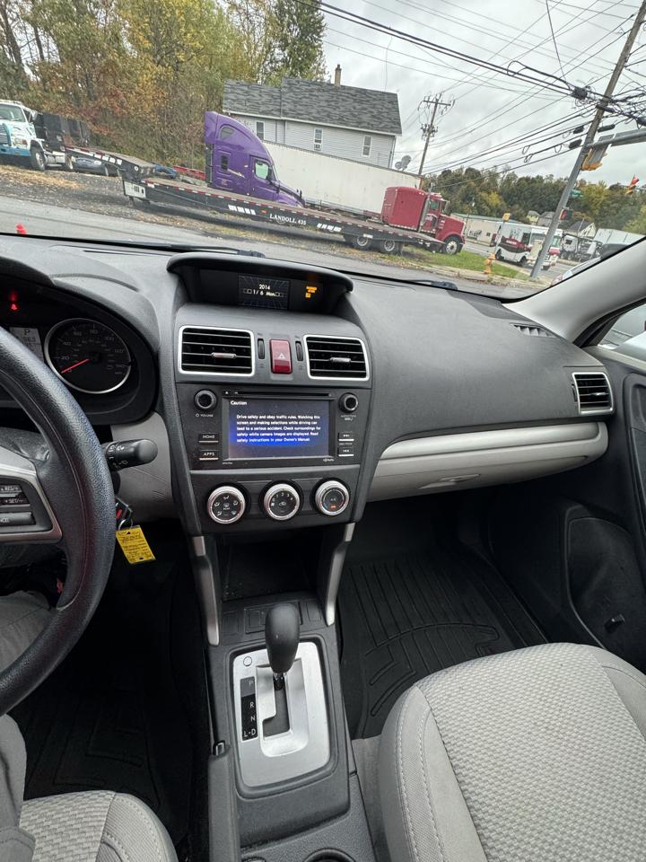 Subaru Forester 2.5i Premium PZEV CVT 2016