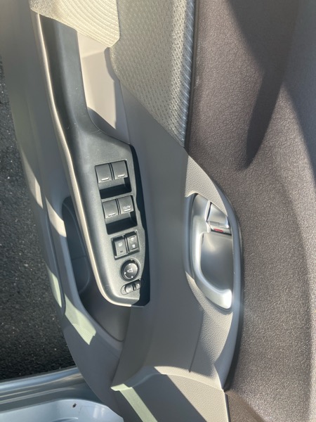 Honda Civic Hybrid CVT AT-PZEV 2012 Honda Civic Hybrid CVT AT-PZEV 2012