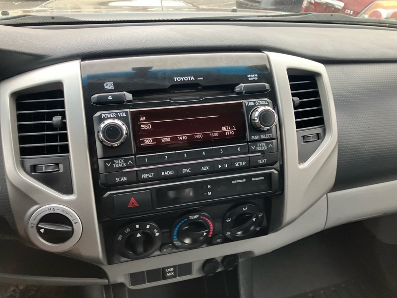 Toyota Tacoma Double Cab Long Bed V6 Auto 4WD 2012